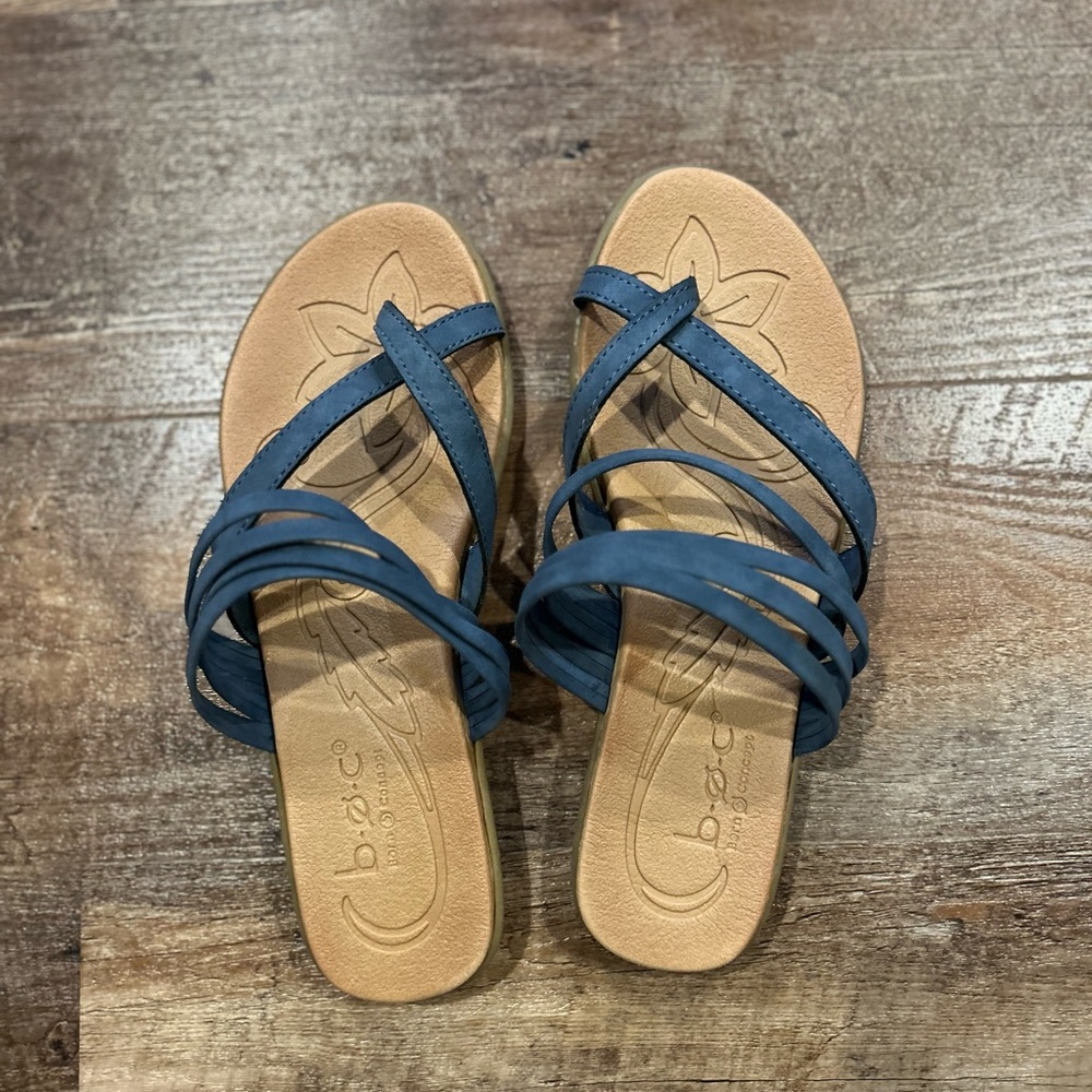 b.o.c. Women's Navy Strappy Sandals